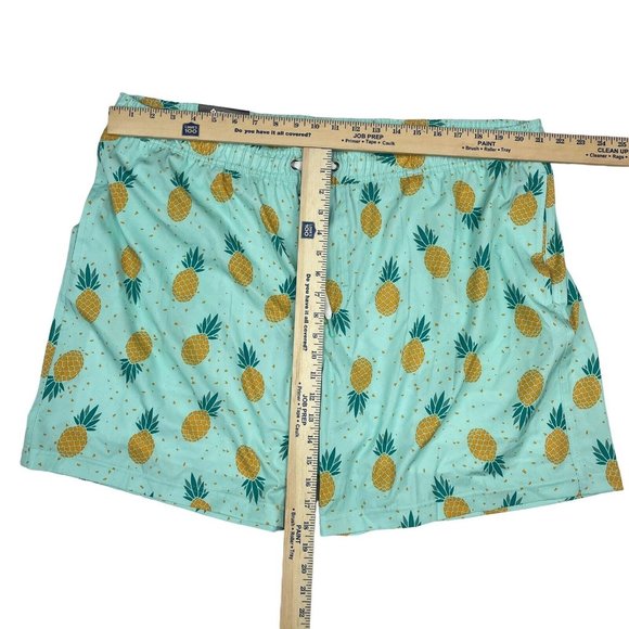 Member's Mark Swimming Trunks Quick Dry UPF 50 4-Way Stretch w/ Liner Pineapple - Picture 2 of 10